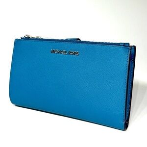 Michael Kors Large Jet Set Travel Logo Double Zip Wallet - Teal